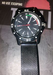 Stylish Black Mesh Strap Watch