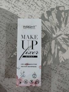 Insight Make Up Fixer Spray