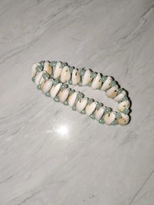 Shell & Bead Bracelet
