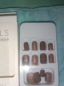DIY Press-On Nails
