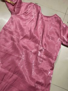 Elegant Pink Kurta with Gold Embellishments