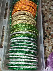Beautiful Traditional Bangles Set