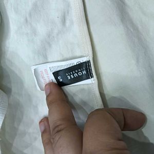 house.s 30⭐ thong