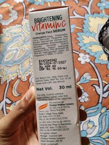Himalaya Brightening Vitamin C Orange Face Serum