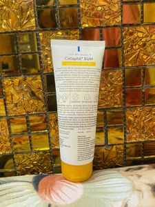 Cetaphil Sun SPF 30 Light Gel