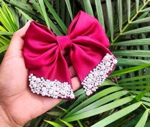 Pearly Bow ✨✨(Per Piece)