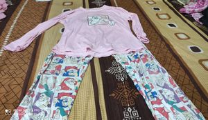 5 Pieces Nightsuit For Woman and Girl's ❤