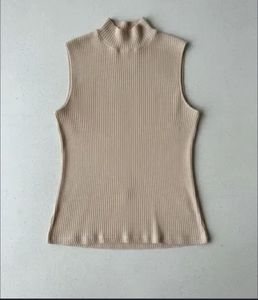 Ribbed Mock Neck Sleeveless Top