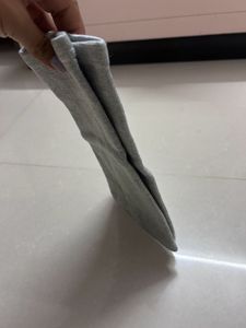 Gray Knee Caps