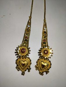 Gold-tone Ear Chain with Heart Detail