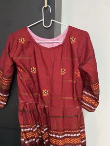 Embroidered Ethnic Kurta