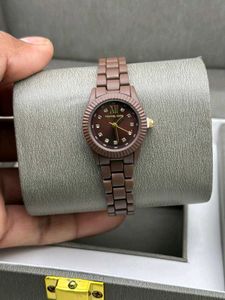 MK CERAMIC TYPE STRAP LADIES WATCH AT SALE