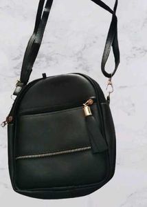 Chic Black Crossbody Bag
