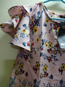 Oomph! Pink Floral Top (Womens)