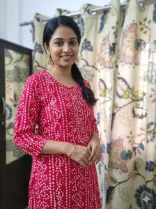 Elegant Red Printed Kurta in very less Price