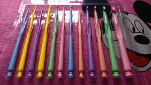 Brand New Crochet Hook Set