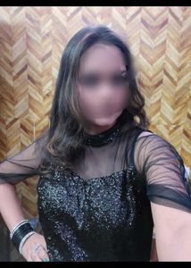 Free Delivery party Gown dress