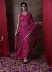 Beautiful Pink Bandhani Saree