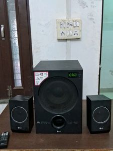 LG Subwoofer