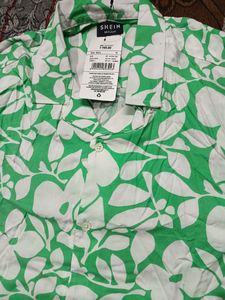 Green Floral Print Button-Up Shirt