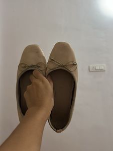 Beige Bow Ballerina Flats