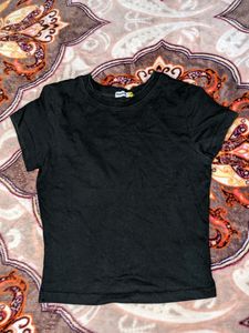 Black Crop T Shirt 👕