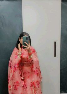 🌸 Elegant Pink Floral 3-Piece Ethnic Set 🌸