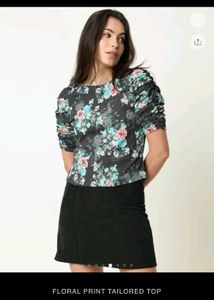 Floral Print Puff Sleeve Top