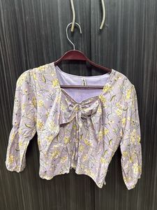 Chic Lavender Floral Tie-Front Top