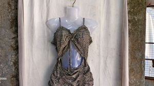 I. Sexy floral ruched bodycon