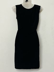 Chic Black Sleeveless Wrap Dress