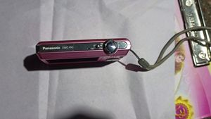 Panasonic Lumix Cemera Is Not Working Need Repair  But Charger Is Not There That's Why I Am Selling And Iam Buying The New Cemera
