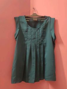 Vero Moda Teal Pleated Top in Size L