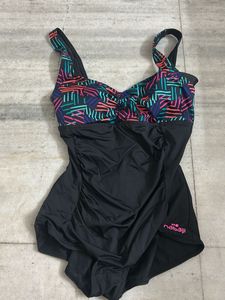 Stylish Nabaiji One-Piece Swimsuit
