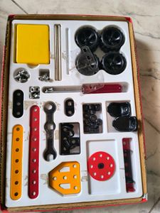 Mechanix Zephyr Retail Pvt Ltd Metal - Basic Set