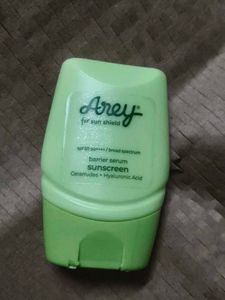 The Love Co / Arey sunscreen