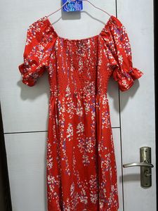 Chic Red Floral Smocked Dress