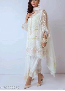 Pakistani Style Salwar Suite