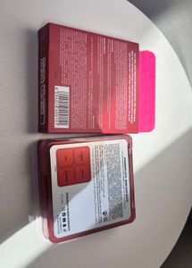 Huda Beauty Blush Palette Strawberry Latte