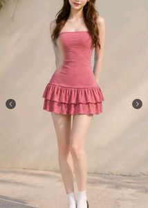 Chic Pink Strapless Ruffle Dress