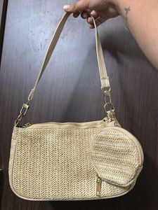 Straw Shoulder Bag with Pouch