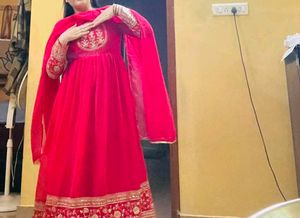 Elegant Pink Embroidered Anarkali Kurta