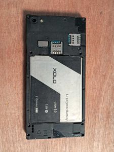 XOLO Black Smartphone - Cracked Screen