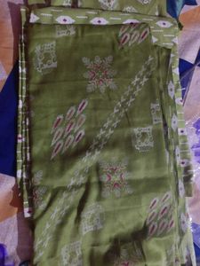 unstitched Green Printed Kurta