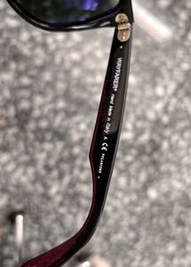 Ray-Ban