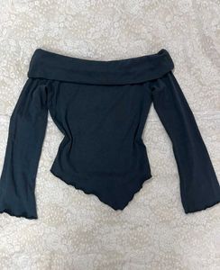 Off-Shoulder Long Sleeve Top