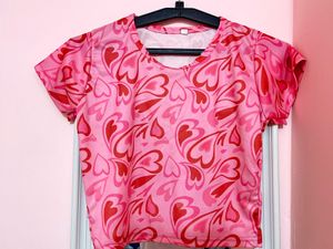 Adorable Pink Heart Print T-Shirt