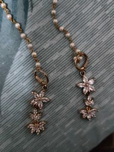 Elegant Pearl &amp; Crystal Flower Drop Earrings