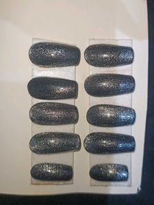 Black Cat-Eye Press-On Nails