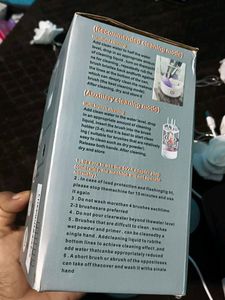 Automatic Makeup Brush Cleaner